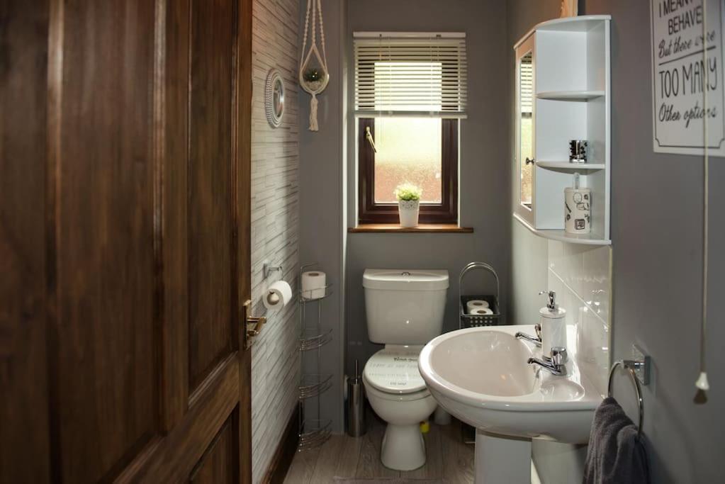 4 Bed Luxury Family In The Heart Of Narberth